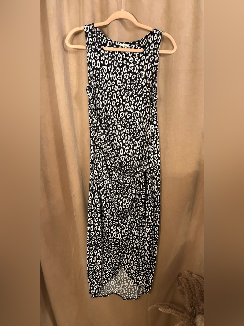 BEESON RIVER WRAP DRESS - Picture 4 of 7
